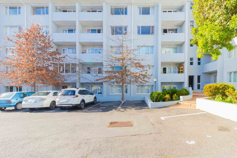 2 Bedroom Property for Sale in Woodstock Western Cape